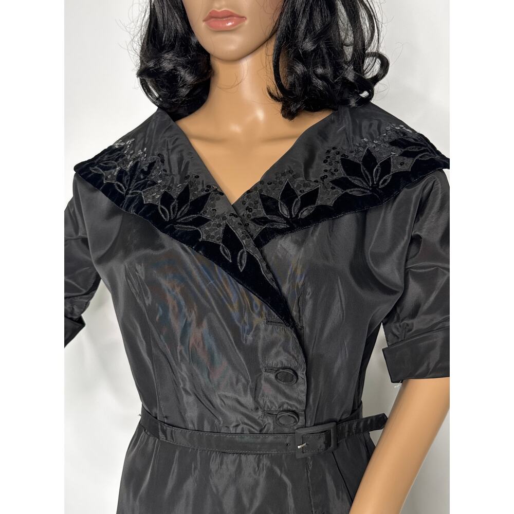 Vintage 1950s Black Cocktail belted Dress w/ Velvet Sequin Collar medium - Picture 6 of 16